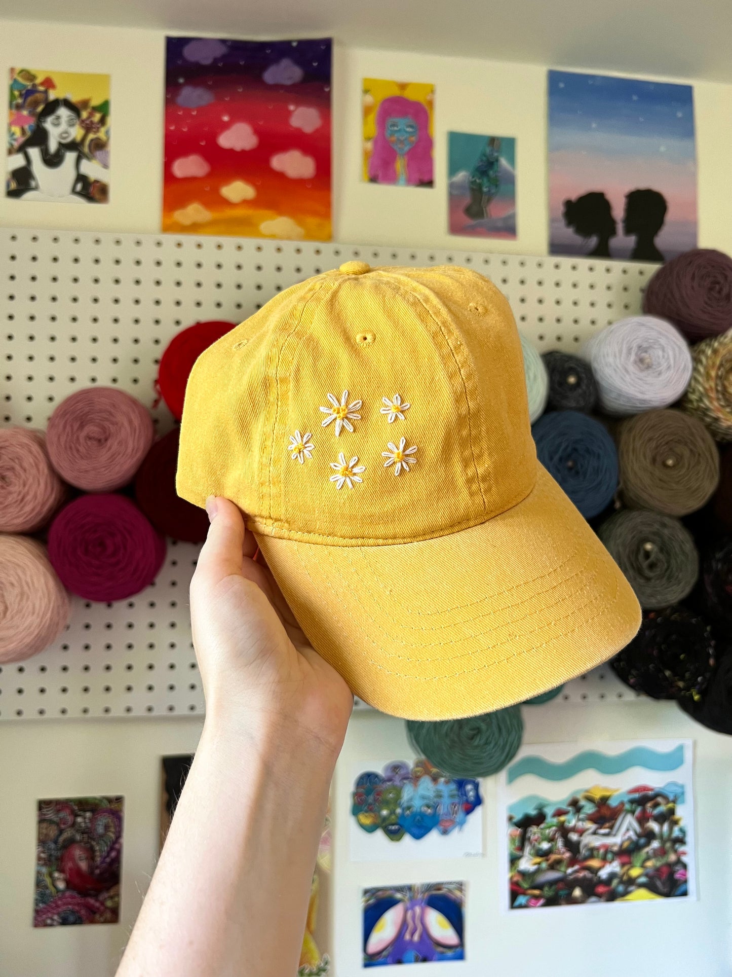 daisy hand embroidered hat