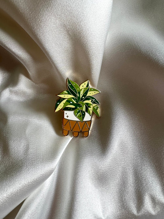 marble queen pothos enamel pin